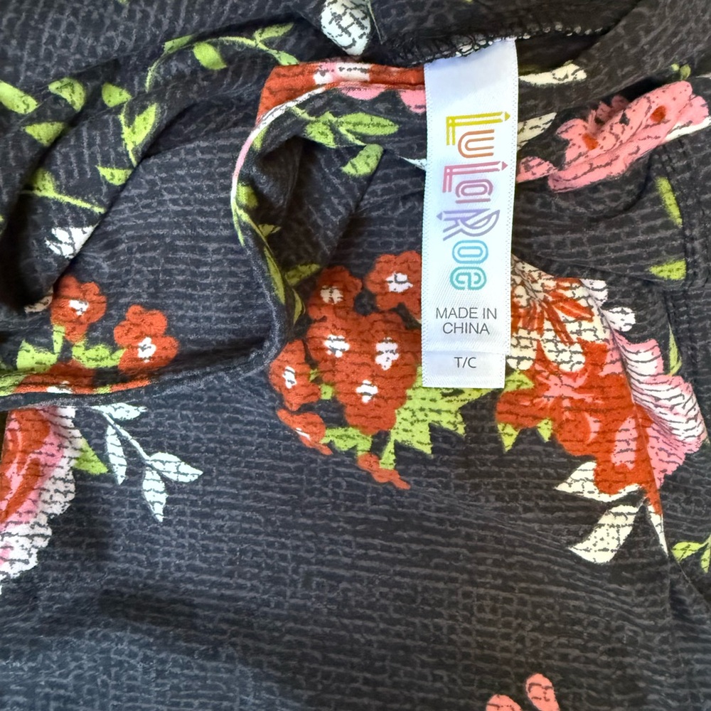 LuLaRoe Floral Leggings - Charcoal, Coral, Blush